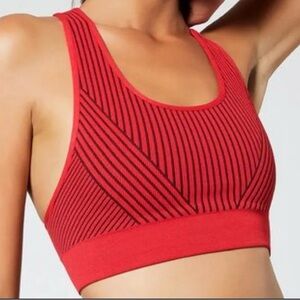 Alala Convertible Seamless Racerback Bra in Red & Black stretch stylish size s